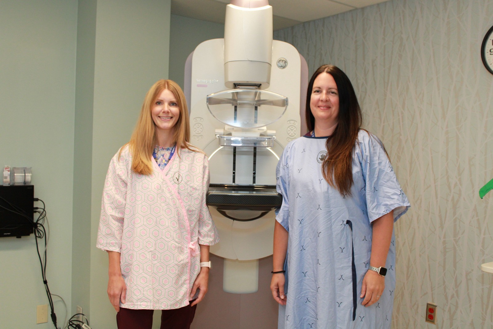 New Mammography Gowns More Functional and Comfortable